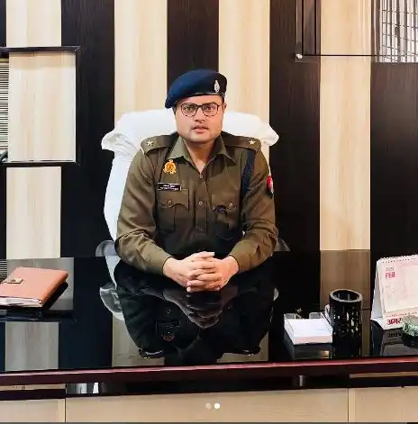 ABHINAV DWIVEDI