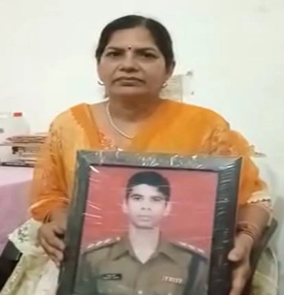 VISHWAJEET SOURYAN IPS's Mother