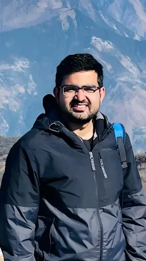 ANSHU PRIYA IAS Husband Ashish Kumar Mishra IAS