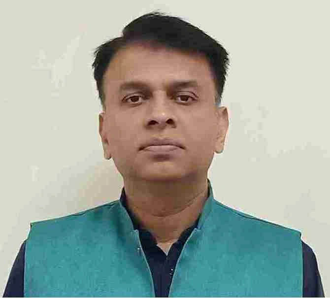 IAS Abhishek Chandra