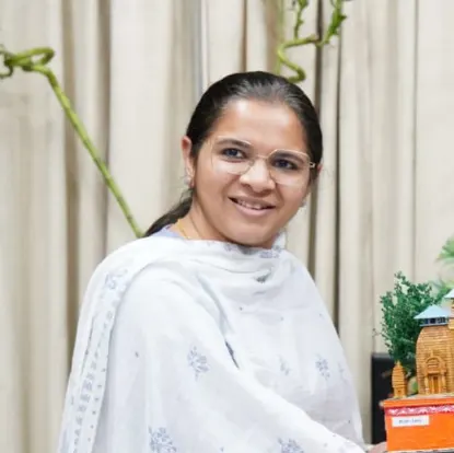 IAS Nitika Khandelwal
