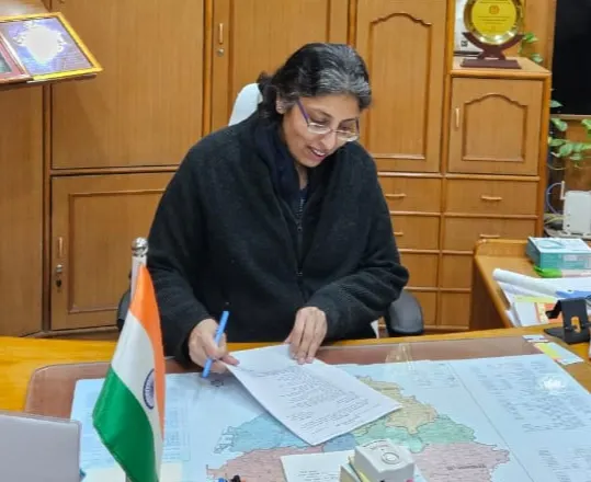 CHINMAYEE GOPAL IAS