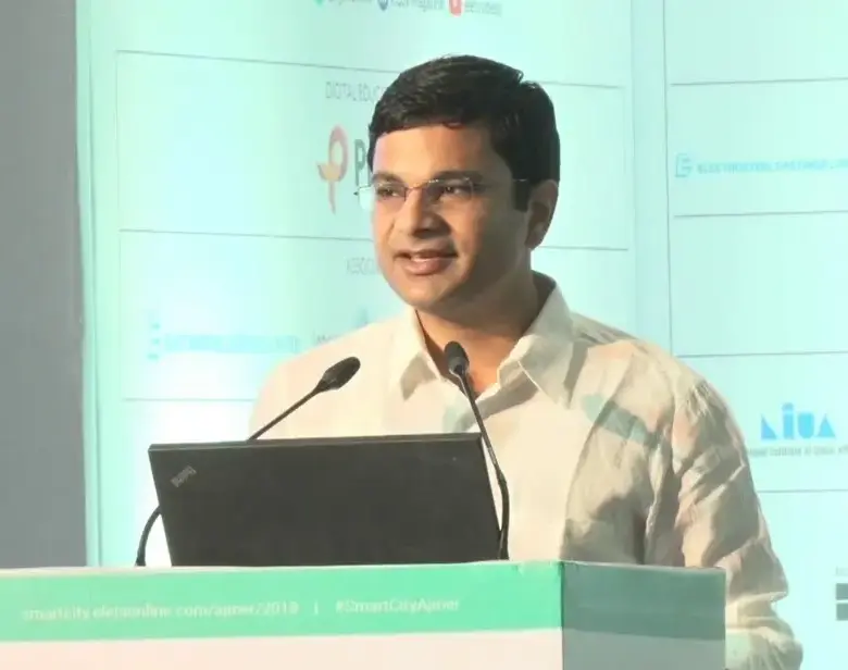 HIMANSHU GUPTA IAS