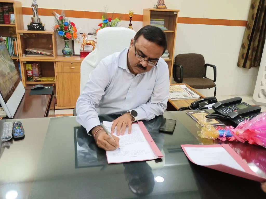 IAS HEMANT KUMAR GERA