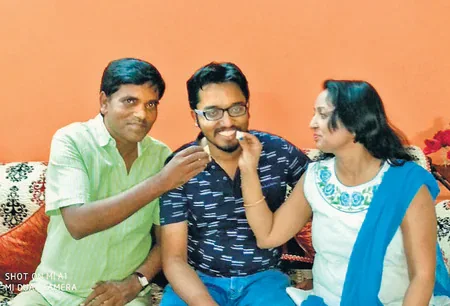 MAYANK MANISH IAS With His Parents