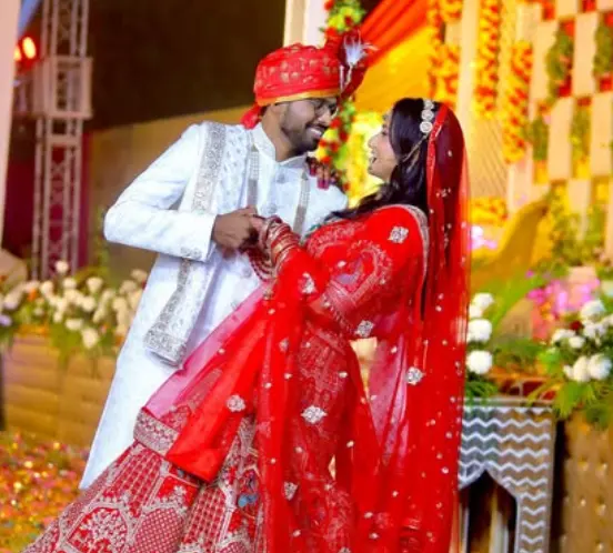 SHUBHAM BHAISARE IAS With His Wife