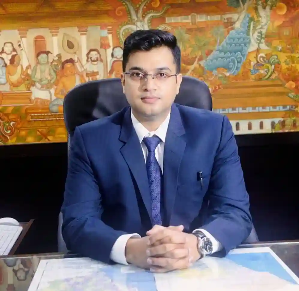 SNEHIL KUMAR SINGH ias