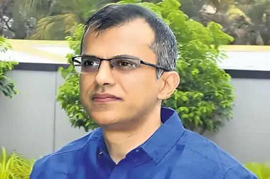 Dr. Srikant Nagulapalli