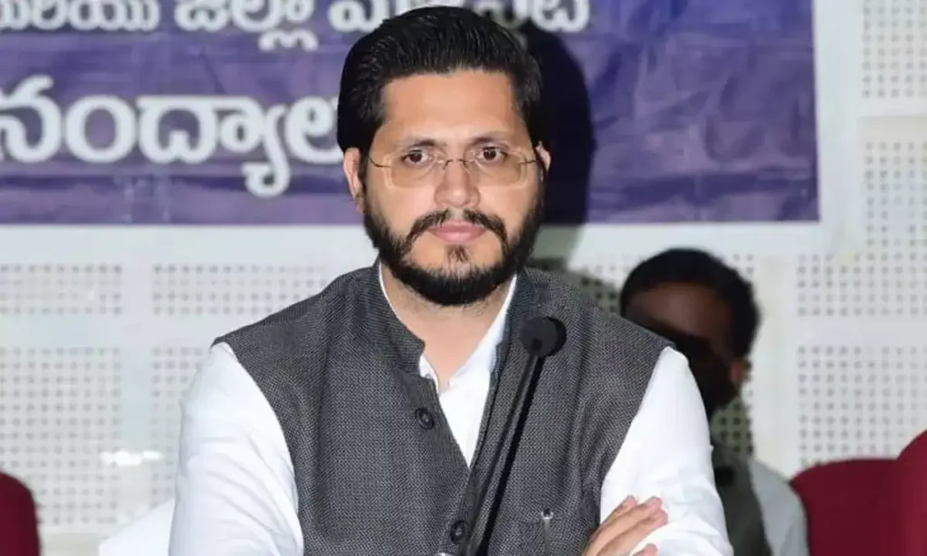 IAS Dr. Manazir Jeelani Samoon