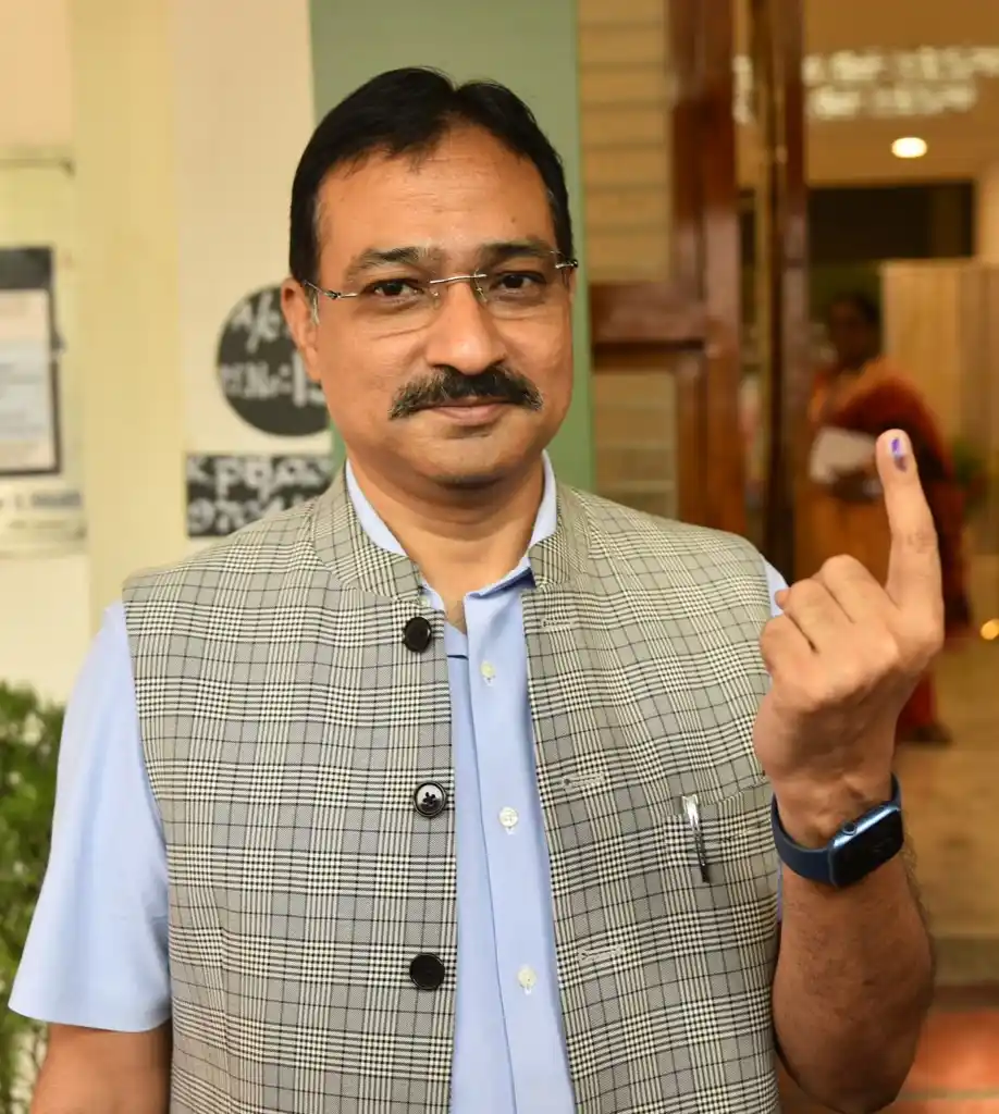 IAS Mukesh Kumar Meena