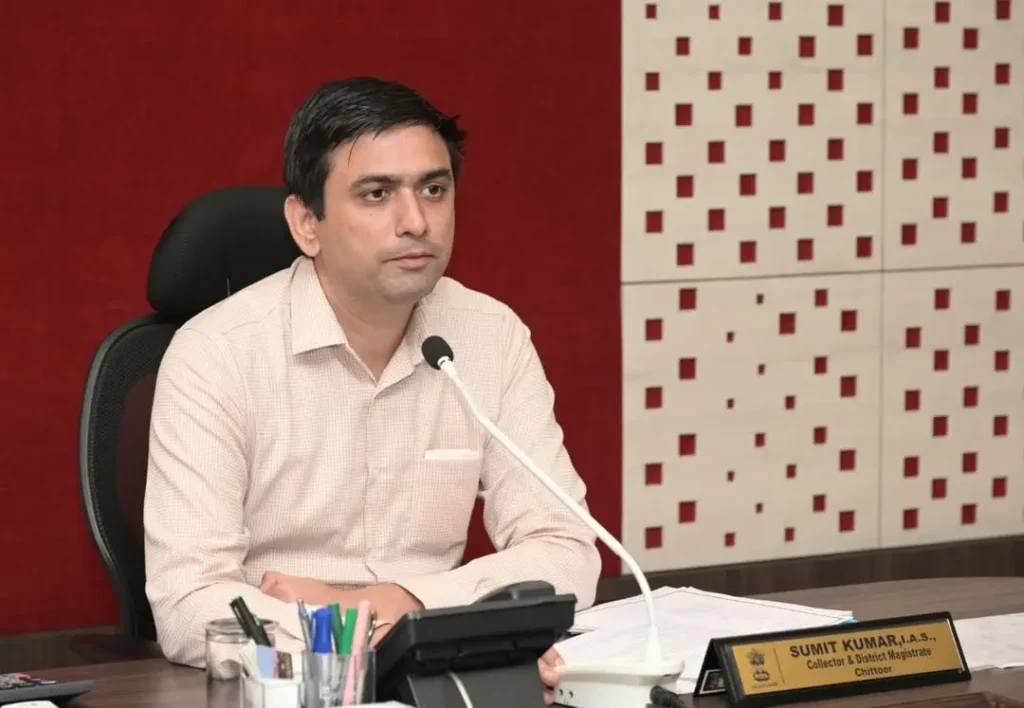 IAS Sumit Kumar