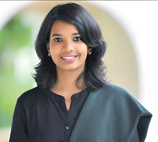 Ilakkiya S, IAS Wife Of Prveen Adhithya C V IAS