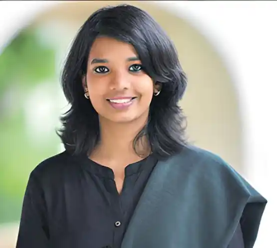 Ms. Ilakkiya S IAS